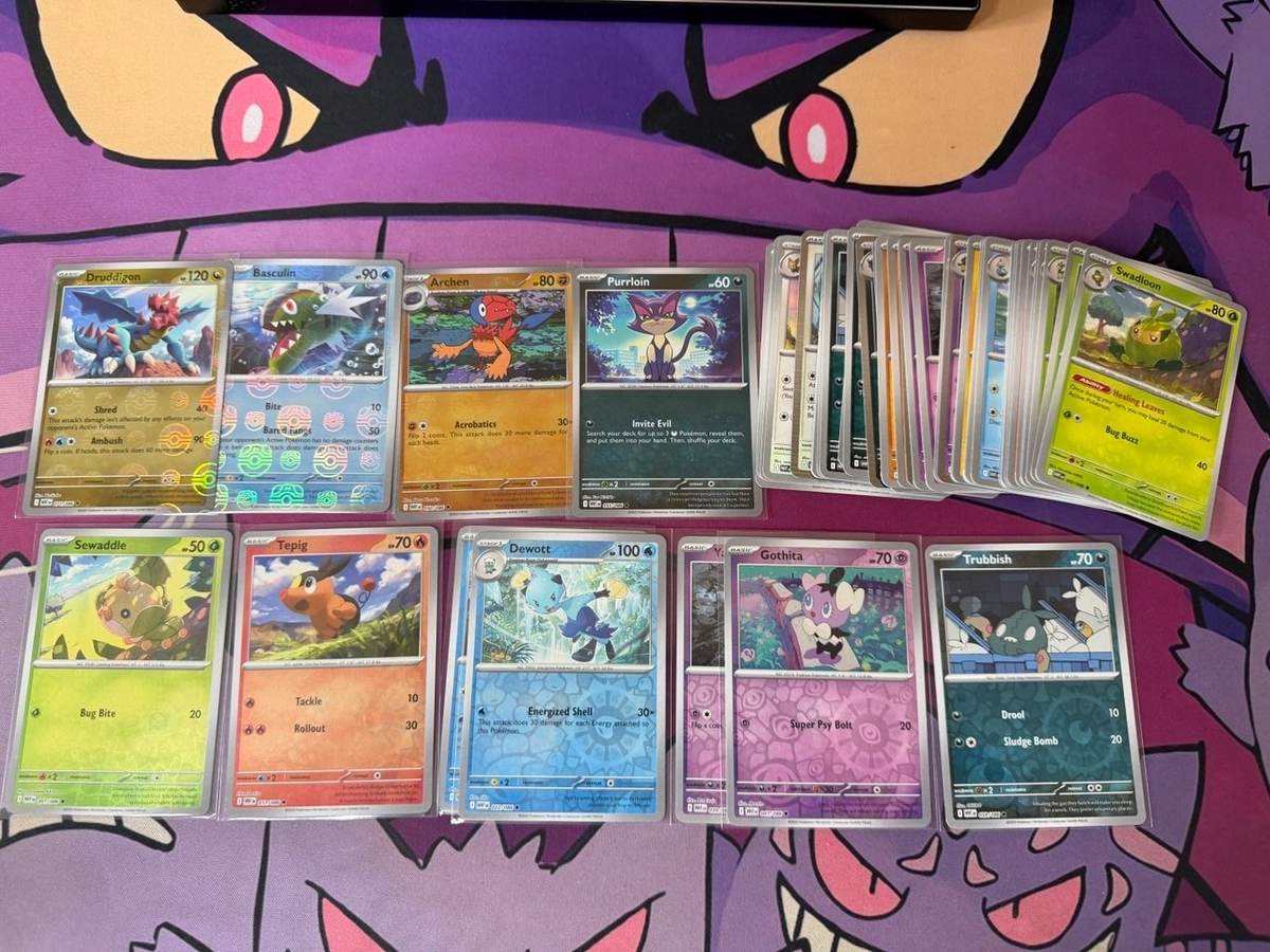 White Flare Bulk 46 Non Duplicate Pokémon TCG Cards inc pokeball/masterball